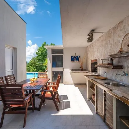 Βίλα Private Luxury With Pool -lola - *