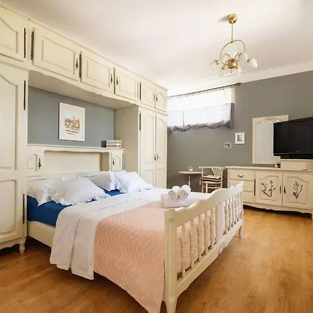 Private Luxury With Pool -lola -