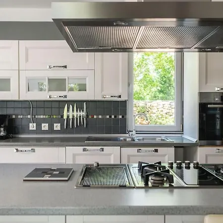 Private Luxury With Pool -lola - *